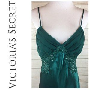 Vintage Victoria's secret green slip
